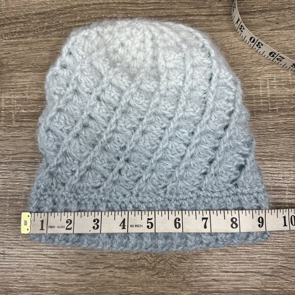 Handmade Women's New Ombré Light Blue Braided Virgin Wool Knit Winter Beanie M/L - Picture 6 of 6